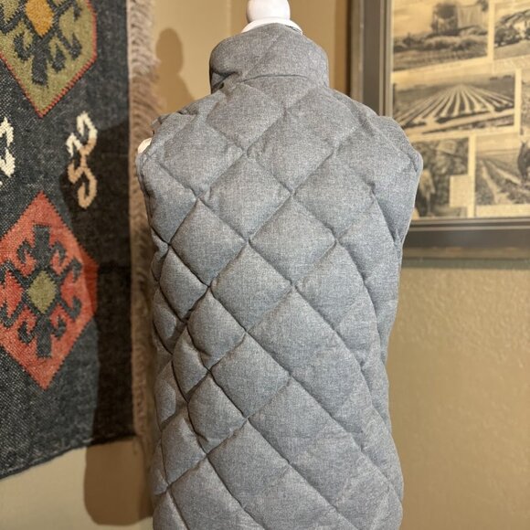 J.Crew Puffer Vest Size Small - Picture 3 of 4